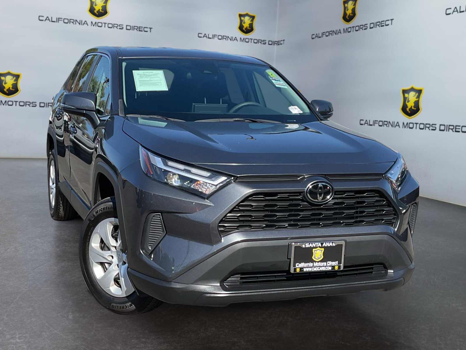 Used 2024 Toyota RAV4 LE FWD image 3