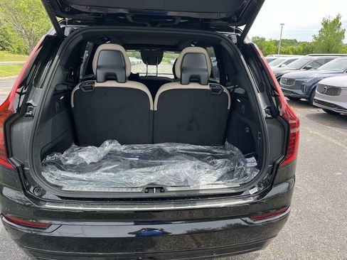 New 2026 Volvo XC90 T8 Ultra w/ Lounge Package AWD/4WD image 12