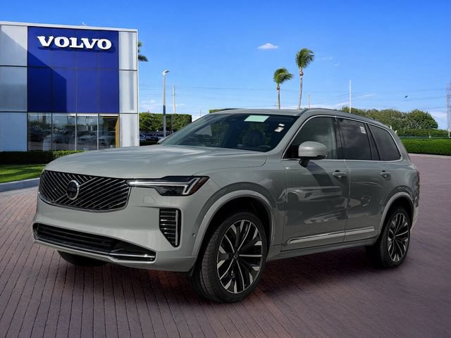 New 2026 Volvo XC90 B5 Plus w/ Protection Package Premier AWD/4WD image 3