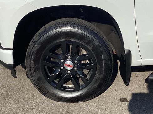 Used 2021 Chevrolet Silverado 1500 RST AWD/4WD image 24