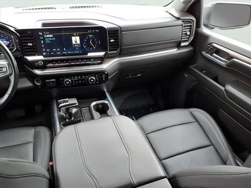 Used 2024 Chevrolet Silverado 1500 LTZ image 15