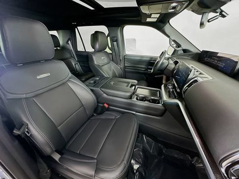 New 2027 Ford Expedition Platinum w/ Stealth Performance Package AWD/4WD image 29