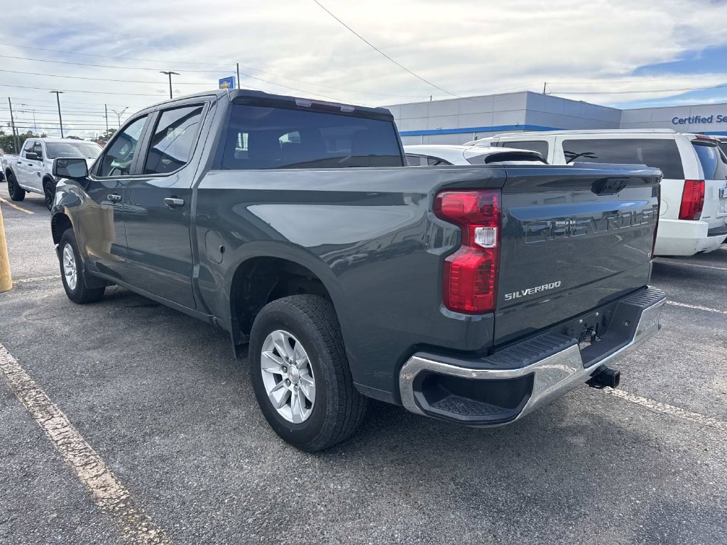 Used 2025 Chevrolet Silverado 1500 LT RWD image 10