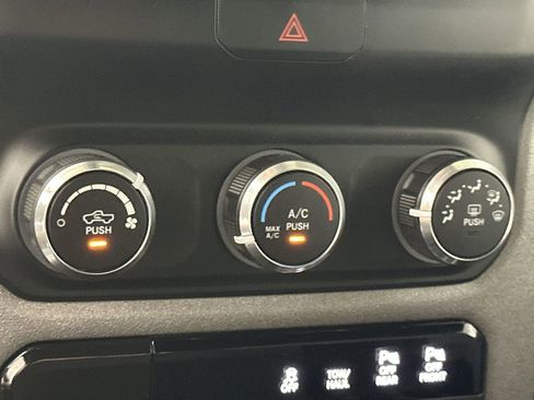 Used 2023 RAM 1500 Tradesman AWD/4WD image 19