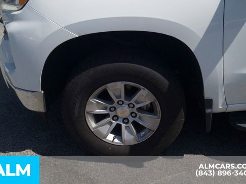 Used 2023 Chevrolet Silverado 1500 LT w/ Leather Package image 12