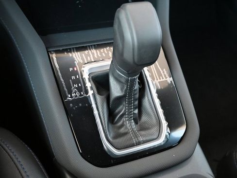 New 2025 Subaru Forester Limited w/ Popular Package image 25