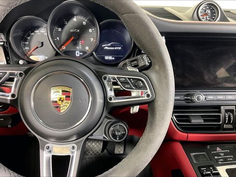 Used 2021 Porsche Macan GTS AWD/4WD image 17