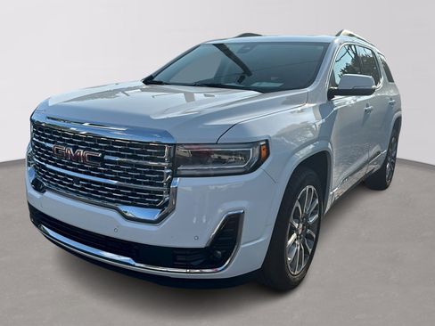 Used 2023 GMC Acadia Denali w/ Denali Ultimate Package FWD image 1