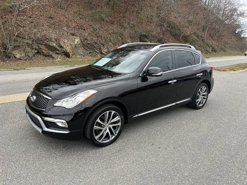 Used 2017 INFINITI QX50 AWD w/ Premium Plus Package image 2