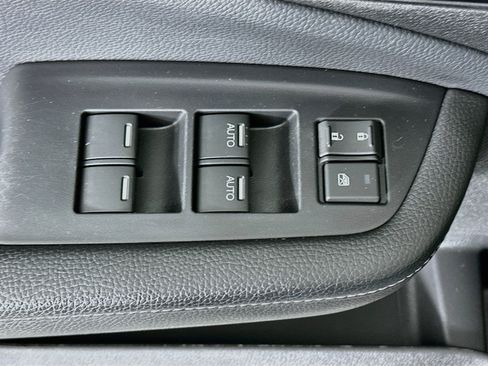 Used 2019 Honda Ridgeline Sport image 15