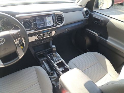 Used 2022 Toyota Tacoma SR5 image 23