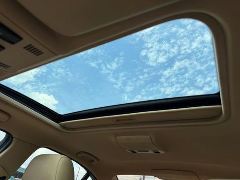 Used 2011 BMW 335i Sedan image 28