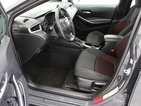 Used 2024 Toyota Corolla SE FWD image 14