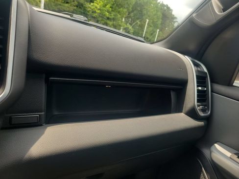 Used 2021 RAM 1500 Big Horn RWD image 40