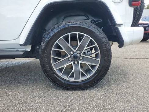 Certified 2024 Jeep Wrangler High Altitude AWD/4WD image 12