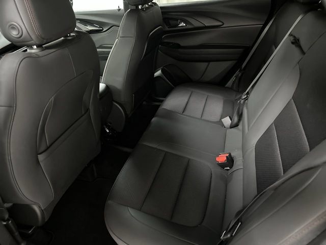 Used 2023 Chevrolet TrailBlazer RS w/ Convenience Package AWD/4WD image 15