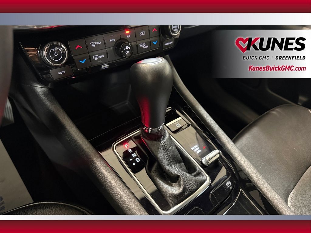 Used 2024 Jeep Compass Limited AWD/4WD image 29