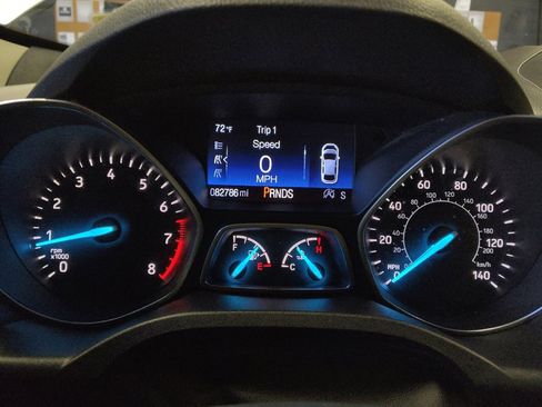 Used 2017 Ford Escape SE w/ SE Leather Comfort Package image 23