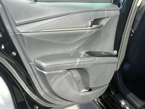 New 2026 Toyota Camry Hybrid AWD/4WD image 28