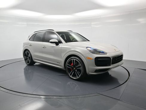 Certified 2021 Porsche Cayenne GTS image 32