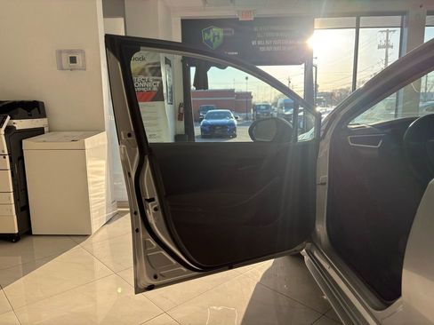 Used 2025 Toyota Corolla LE image 35