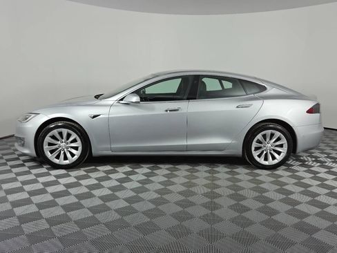Used 2017 Tesla Model S 75D AWD/4WD image 4