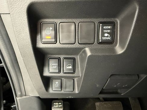 Used 2023 Nissan Frontier SV w/ SV Convenience Package image 24