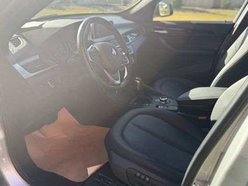 Used 2017 BMW X1 xDrive28i image 27