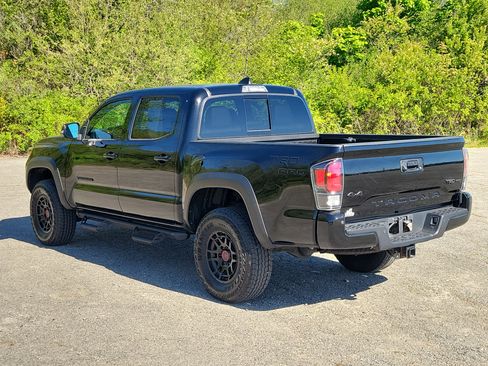 Used 2023 Toyota Tacoma TRD Pro AWD/4WD image 7