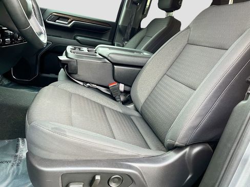 Used 2024 Chevrolet Silverado 1500 RST w/ Z71 Off-Road Package image 21