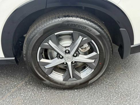 Used 2024 Honda HR-V EX-L image 9