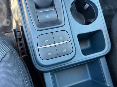 Used 2022 Ford Maverick XL FWD image 27