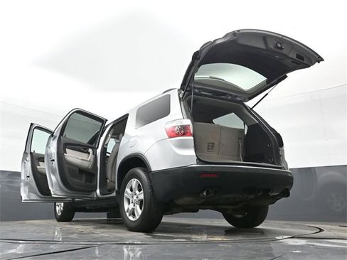 Used 2012 GMC Acadia SLE image 59