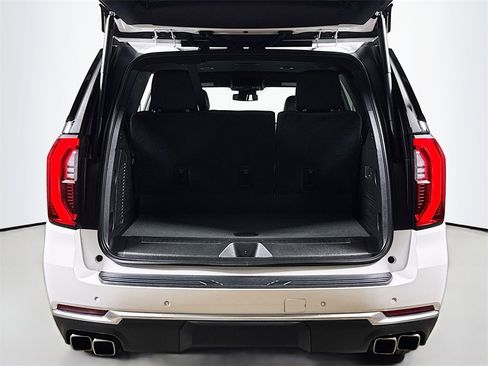 Certified 2025 GMC Yukon Denali image 25