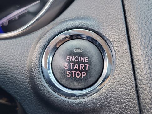 Used 2019 Subaru Outback 3.6R Touring image 36