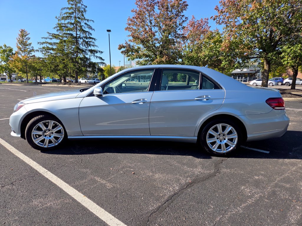 Used 2014 Mercedes-Benz E 350 Sedan image 25