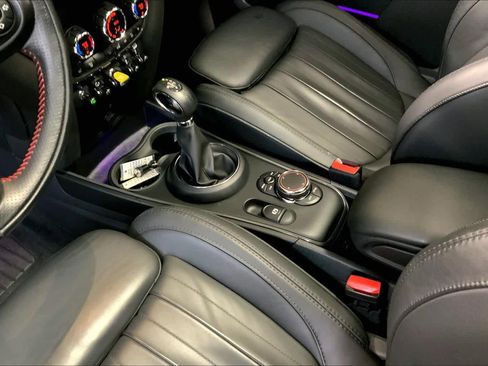 Used 2019 MINI Cooper Countryman SE w/ Driver Assistance Package image 16