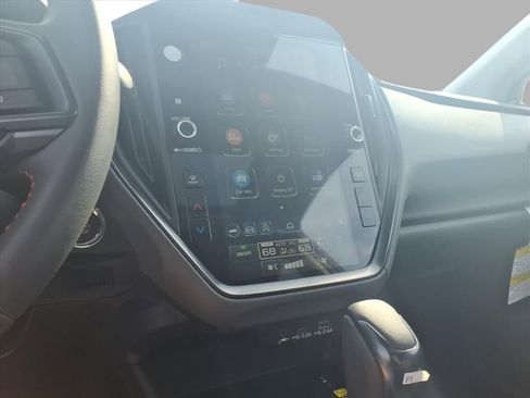 New 2025 Subaru Crosstrek 2.5i Limited image 9