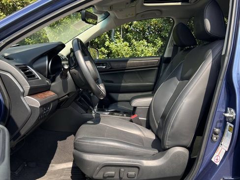 Used 2019 Subaru Outback 2.5i Limited AWD/4WD image 14