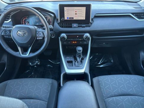 Used 2025 Toyota RAV4 XLE image 29