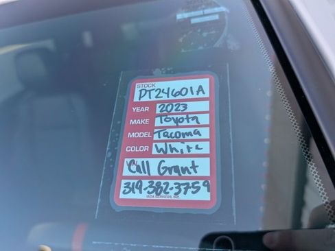 Used 2023 Toyota Tacoma TRD Off-Road image 37