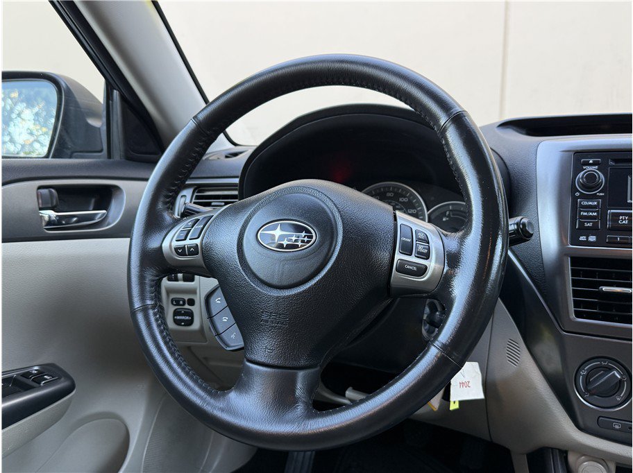 Used 2011 Subaru Impreza Outback Sport AWD/4WD image 9