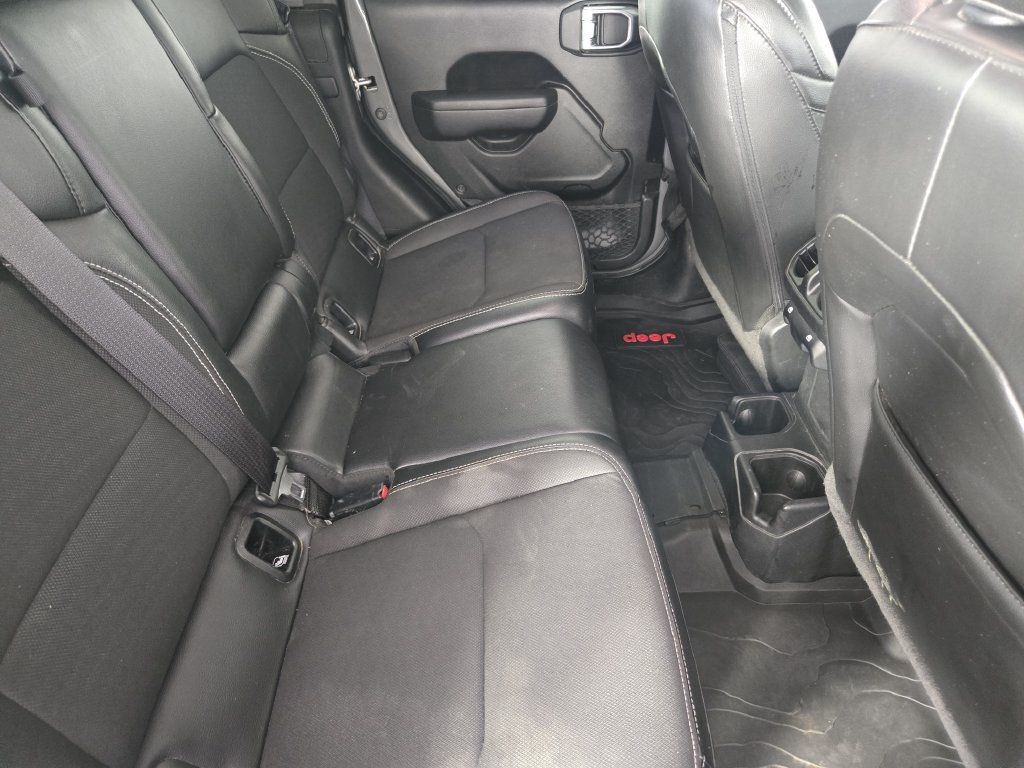Used 2023 Jeep Gladiator Sport AWD/4WD image 35