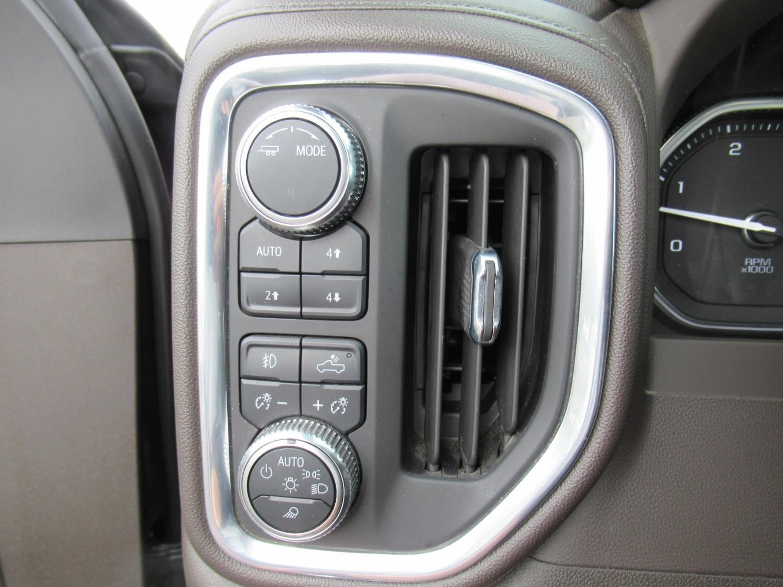 Used 2022 GMC Sierra 2500 Denali AWD/4WD image 22