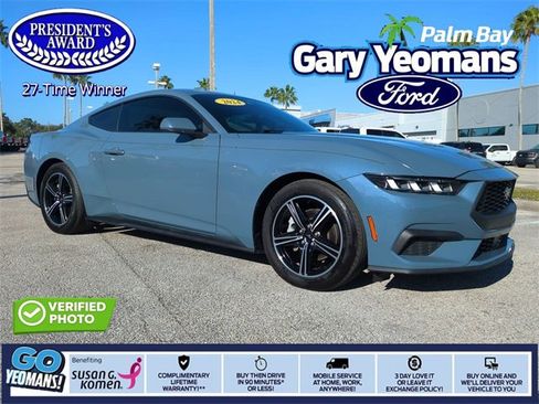 Used 2024 Ford Mustang Coupe image 1