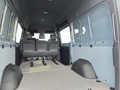 New 2026 Mercedes-Benz Sprinter 2500 image 18