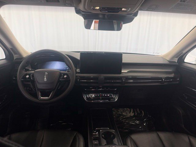 Used 2024 Lincoln Corsair AWD w/ Equipment Group 101A image 3