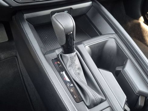 Used 2025 Honda Accord SE image 19