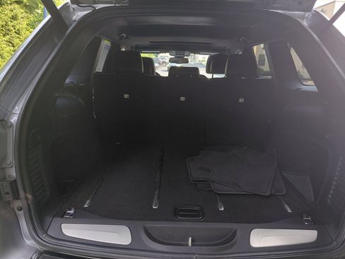 Used 2015 Jeep Grand Cherokee Limited AWD/4WD image 17