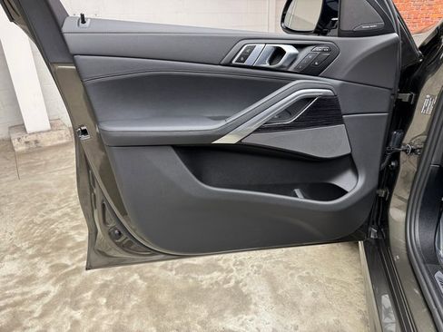 Certified 2026 BMW X6 xDrive40i image 10